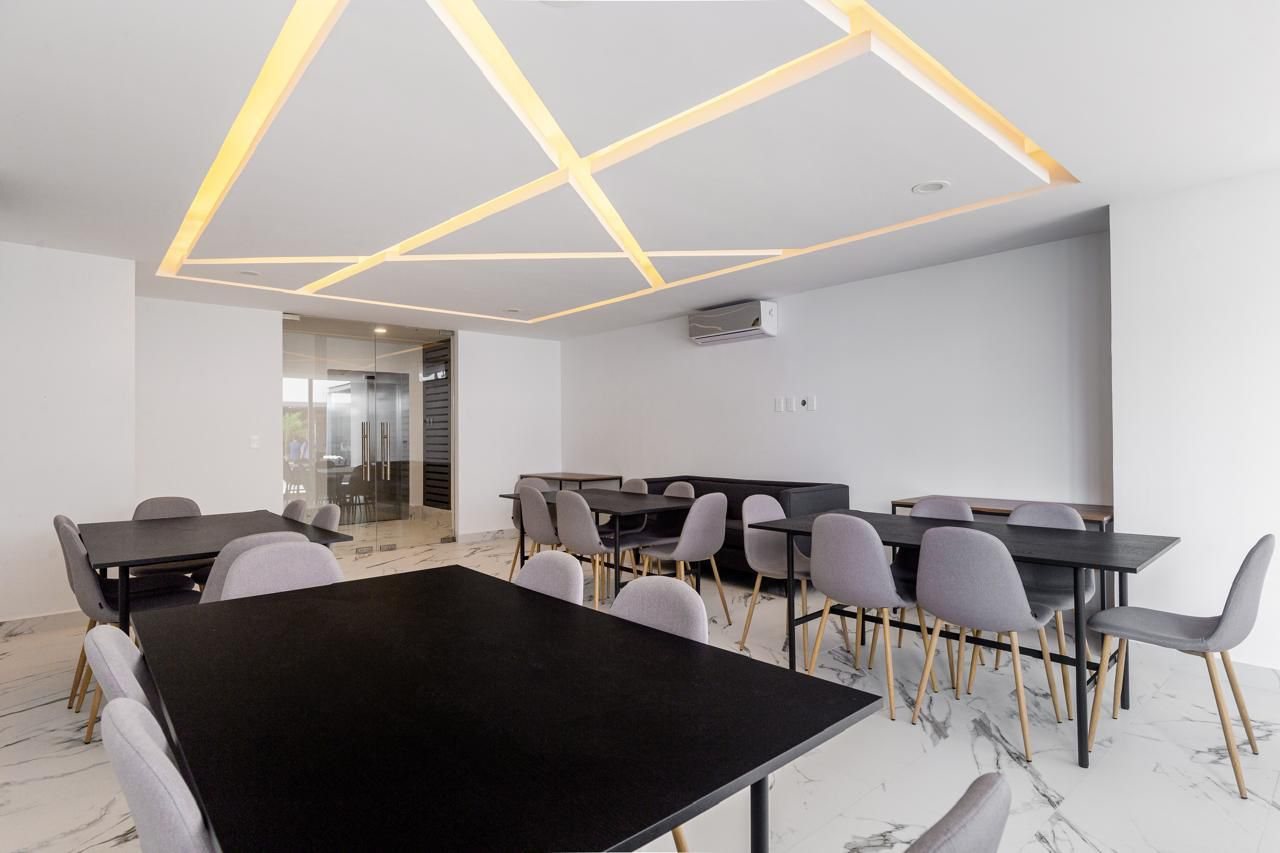 Departamento nuevo 3 recámaras + cuarto de servicio en ICONO Towers 2