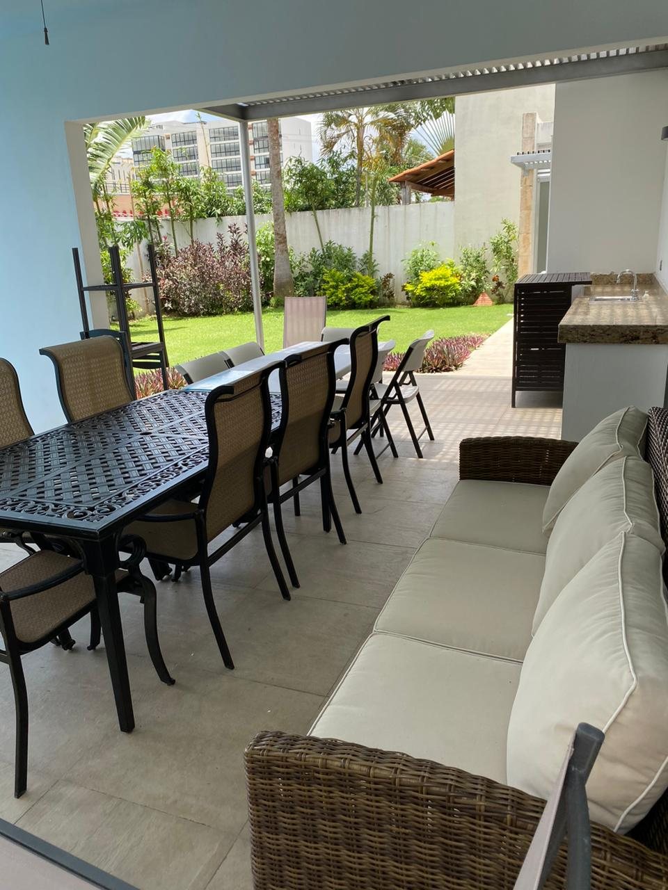 Residencia 4 recámaras en Villa Magna 3