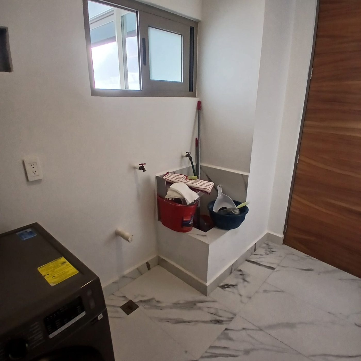 Departamento amueblado 191 m² en ICONO Towers 2